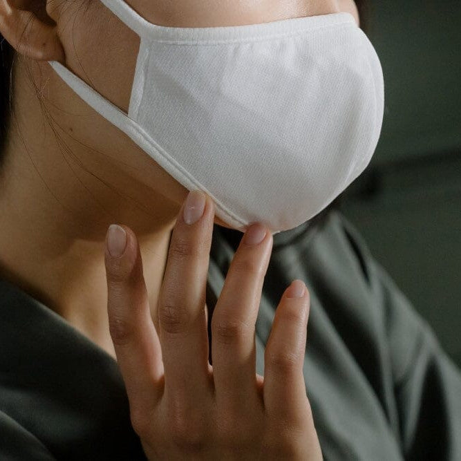 13 Tips for Preventing and Treating Maskne (Mask Acne)