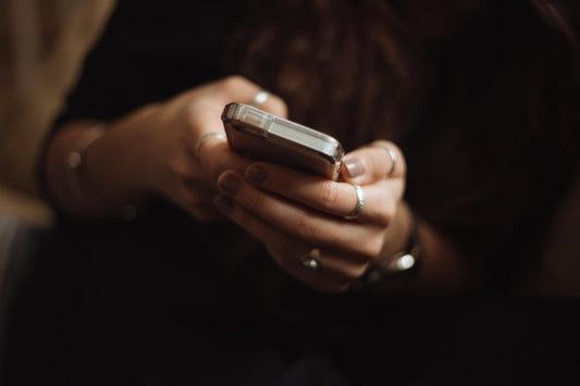 6 Uplifting Accounts to Follow on Instagram