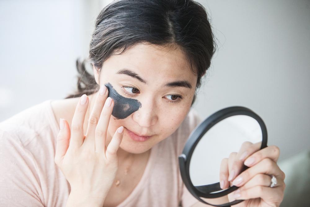 How to Treat Acne Breakouts and Clogged Pores in One Step