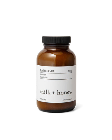 Bath Soak No. 08 Bath Soak milk + honey 10 oz 