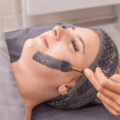 Extract Purifying Charcoal Mask Masks and Exfoliants Osmosis 