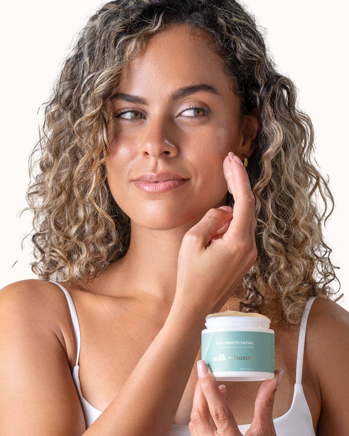 Five Minute Facial Masks and Exfoliants milk + honey 