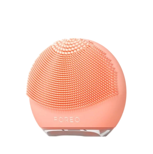 Foreo LUNA 4 Go Travel Cleansing Device – milk + honey